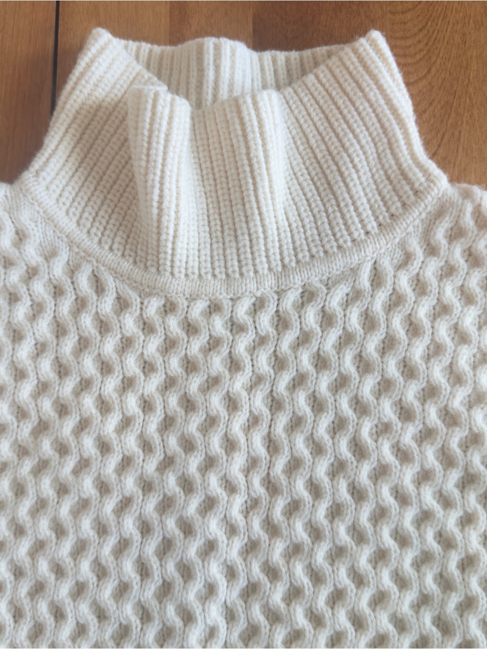 AYR Le Square Cable-Stitch Merino Wool Turtleneck Sweater Cream M - Picture 4 of 10